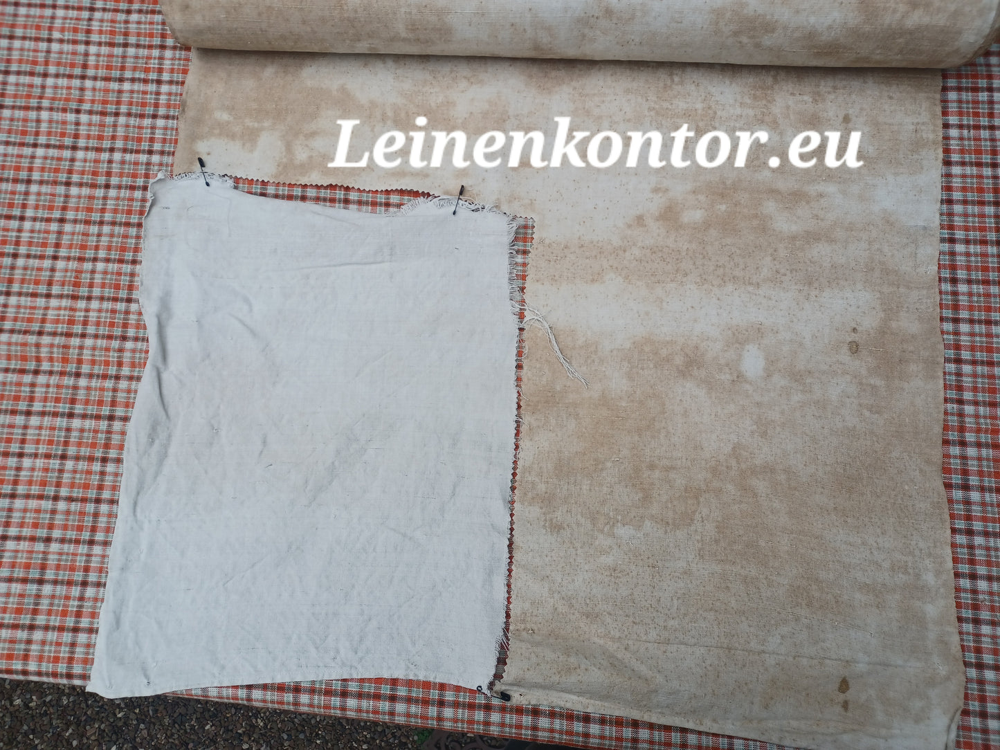 27.72 (4,2m x 0,80m x 0,6mm) Altes Bauernleinen Landhaus Leinenstoff Leinenballen
