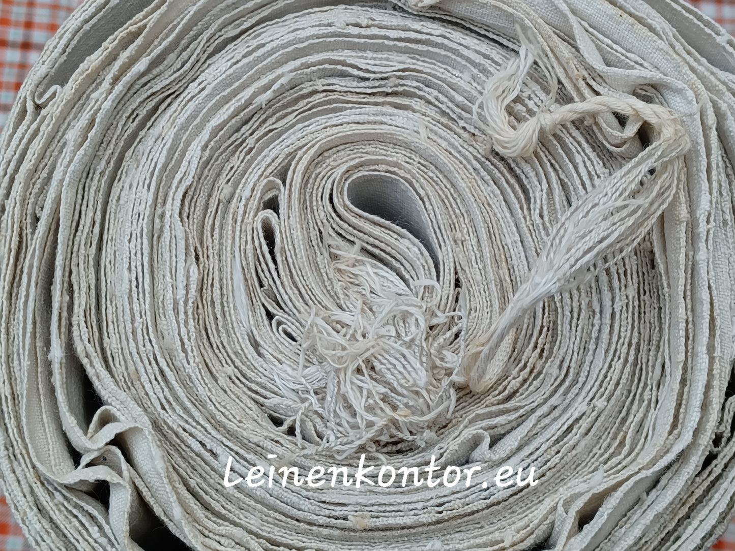 23.81 (10.6m x 0,69m x 0,5mm) Altes Bauernleinen Landhaus Leinenstoff Leinenballen