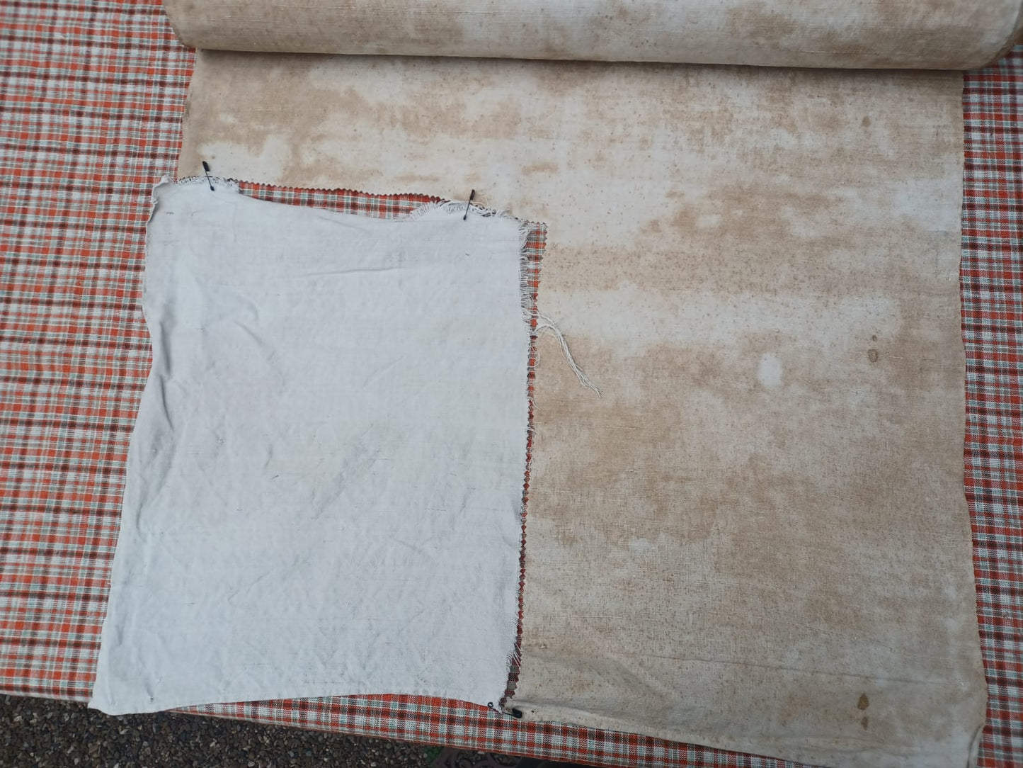 27.59 (13,2m x 0,63m x 0,5mm) Altes Bauernleinen Landhaus Leinenstoff Leinenballen