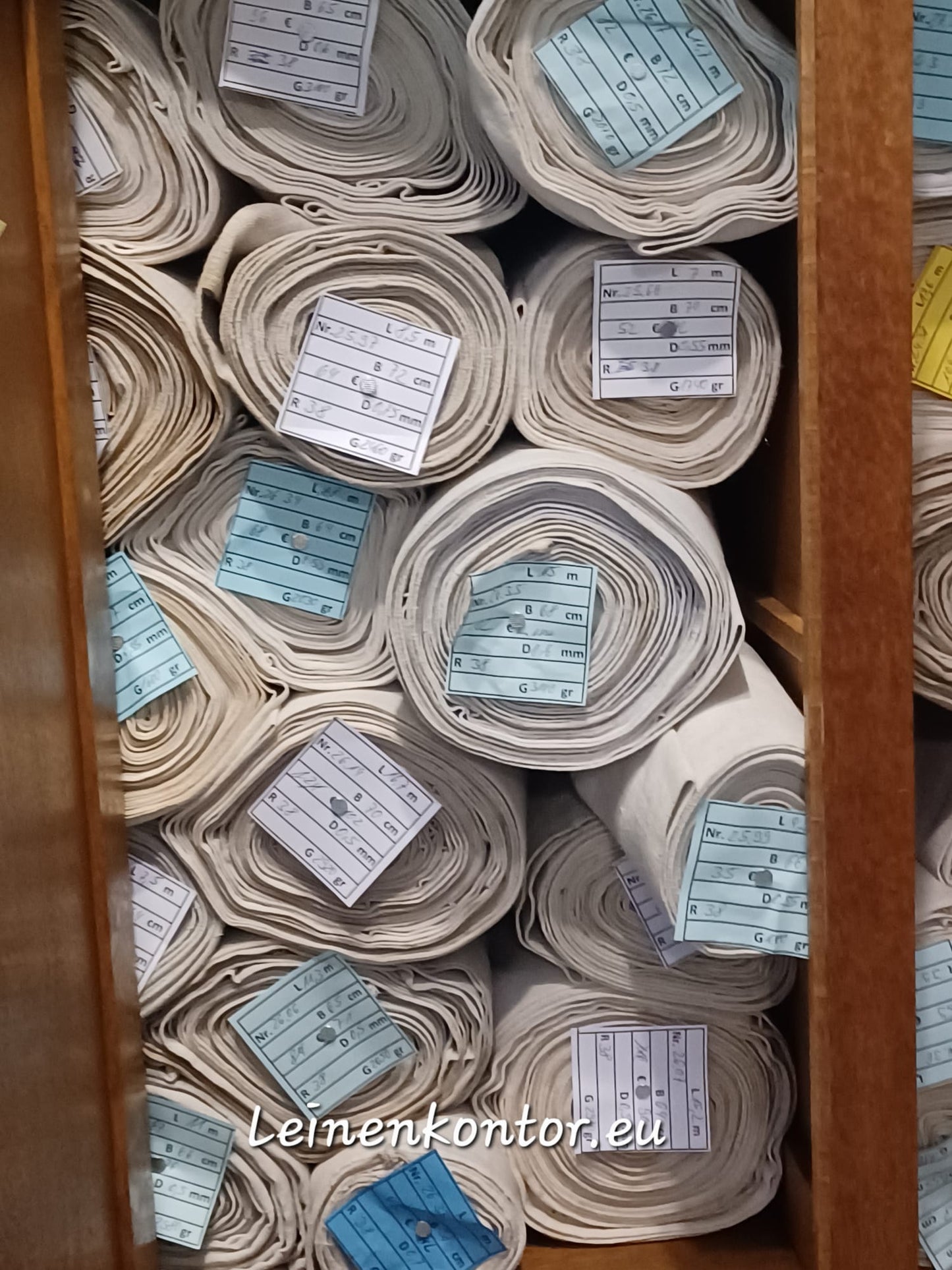 Altes Leinen im Schrank