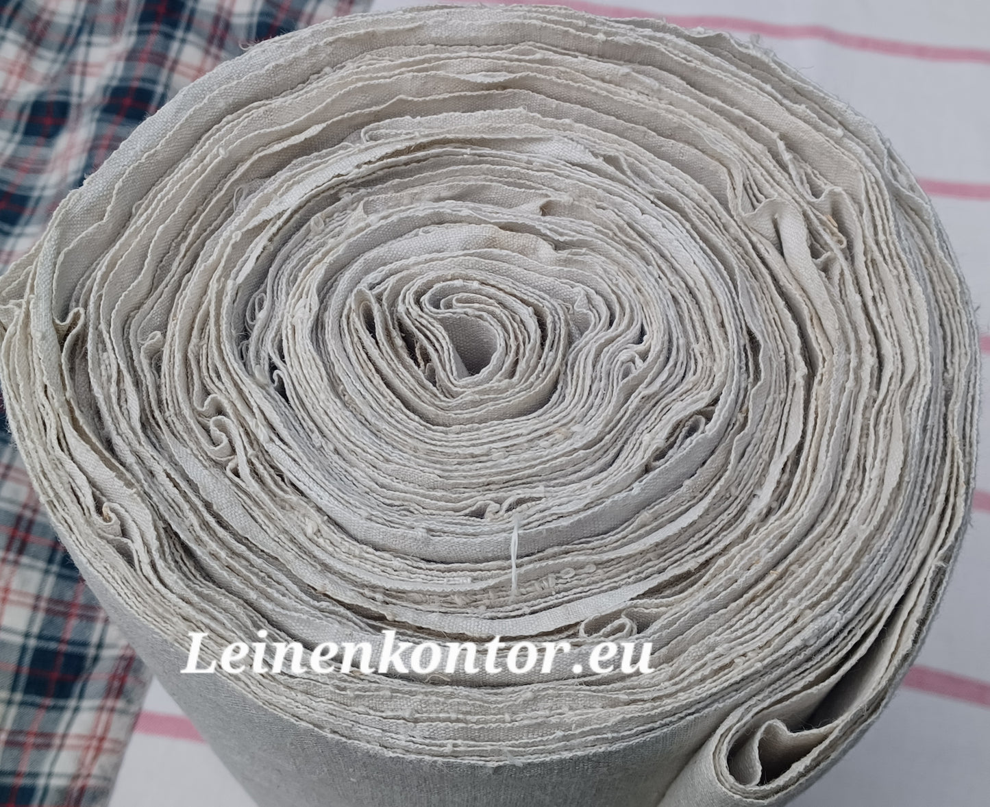 26.61 (15m x 0,68m x 0,5mm, 2890gr) Leinen Landhaus Leinenstoff Leinenballen