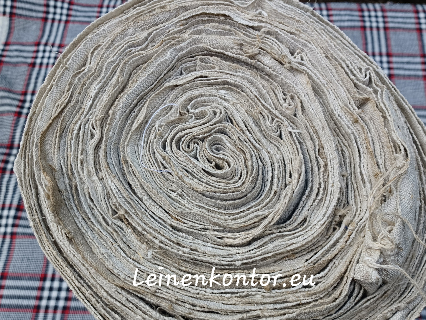 23.94 (23,5m x 0,69m x 0,55mm) Altes Bauernleinen Landhaus Leinenstoff Leinenballen