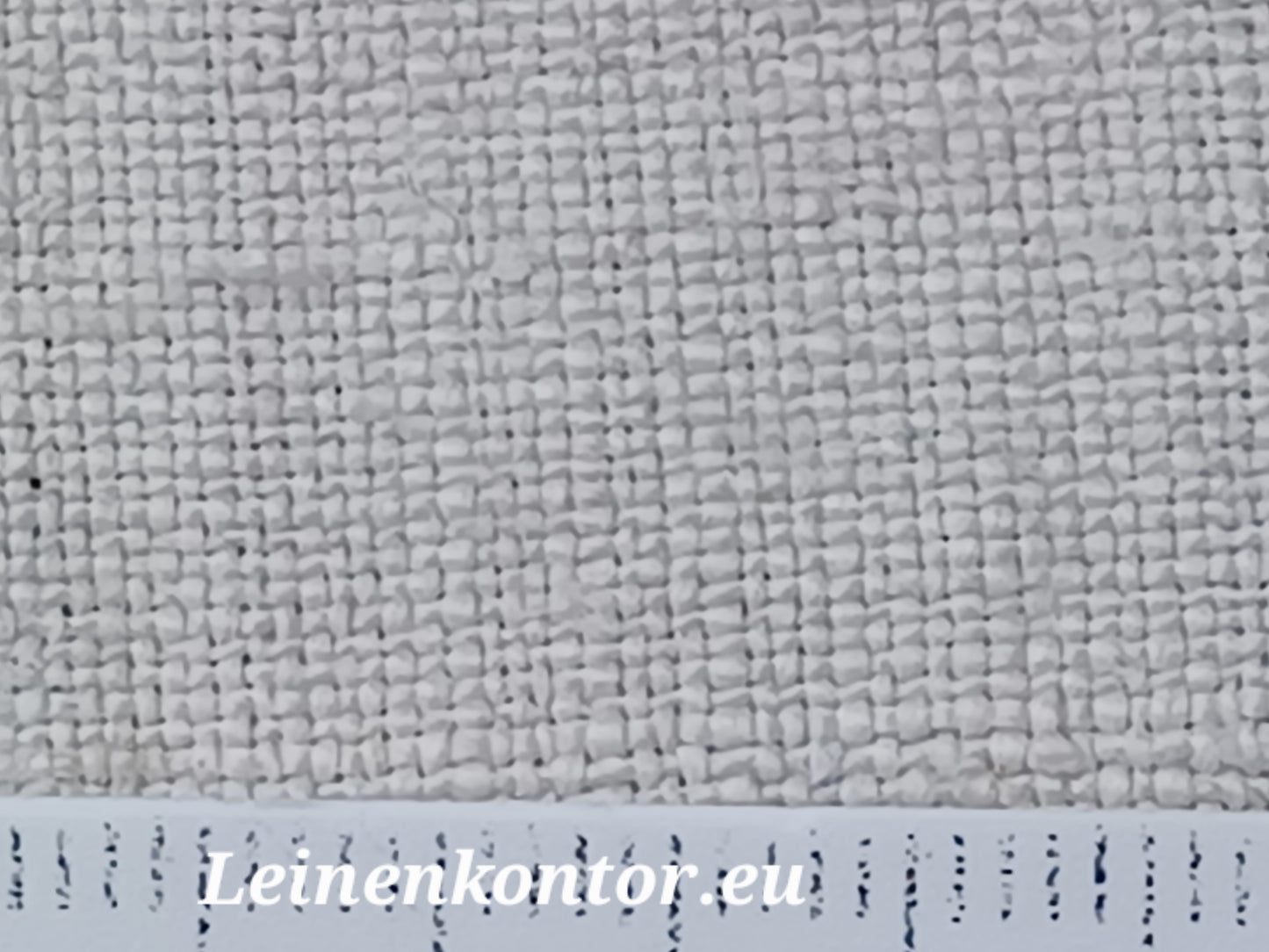 26.51 (6,0m x 0,69m x 0,55mm, 1650gr) Leinen Landhaus Leinenstoff Leinenballen