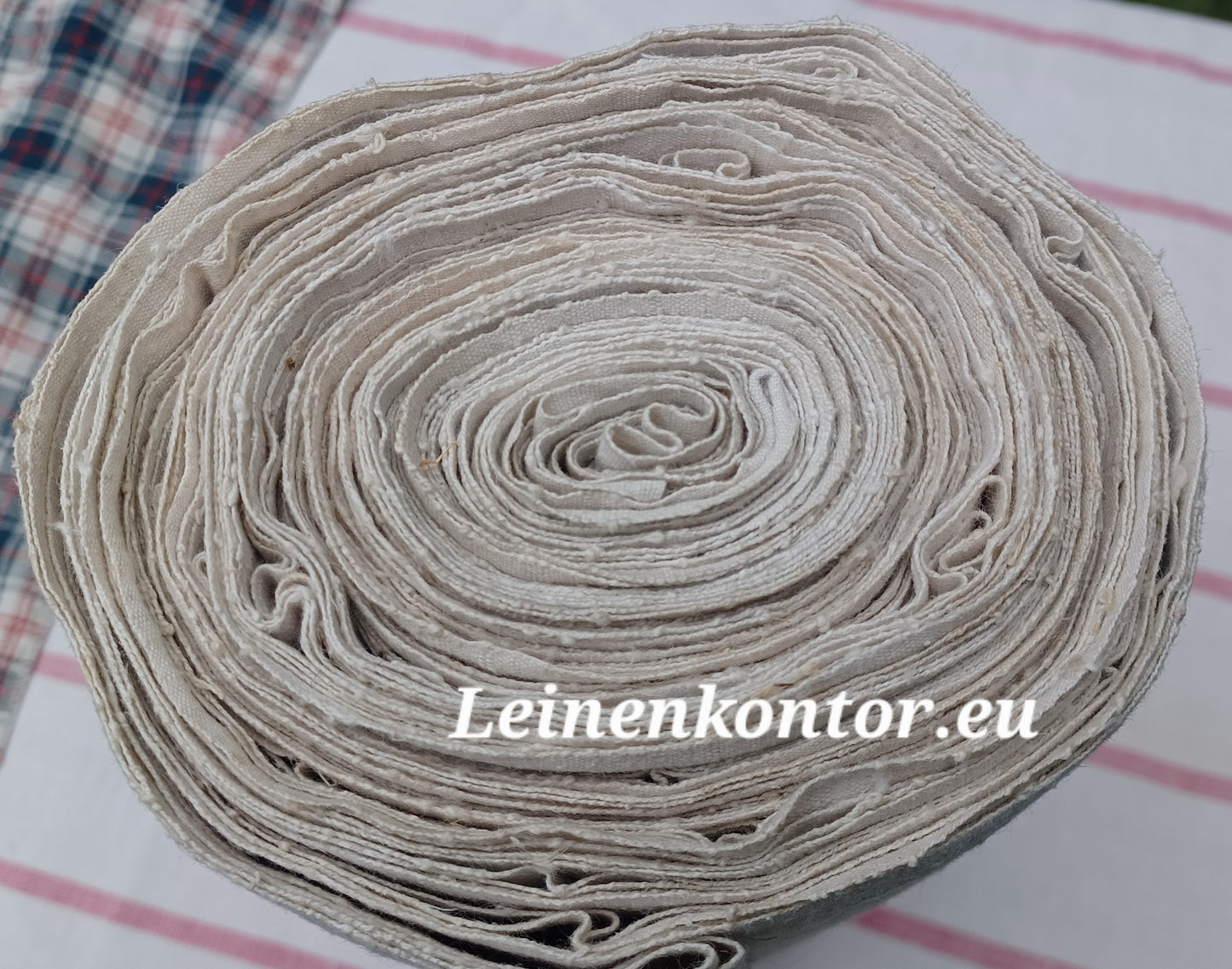 26.56 (12,2m x 0,76m x 0,5mm, 2270gr) Leinen Landhaus Leinenstoff Leinenballen