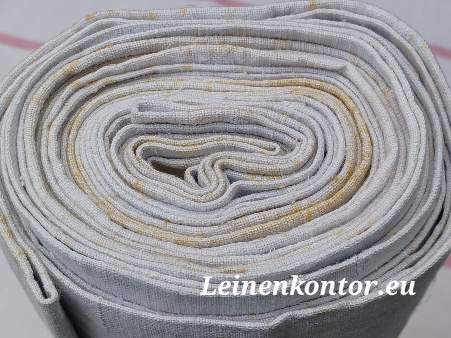 26.52 (6,5m x 0,68m x 0,55mm, 1250gr) Leinen Landhaus Leinenstoff Leinenballen