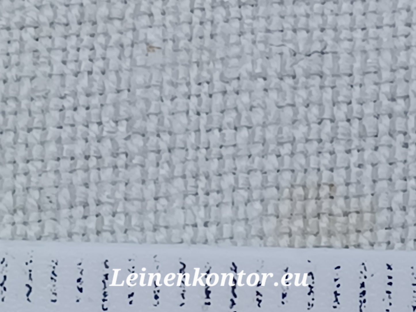 26.87 (17m x 0,68m x 0,55mm, 2770gr) Leinen Landhaus Leinenstoff Leinenballen