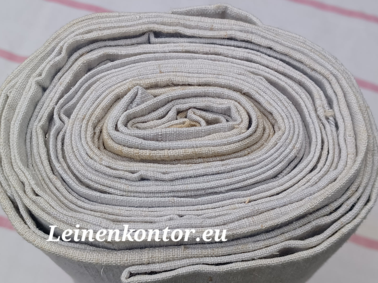 26.45 (6,3m x 0,68m x 0,55mm, 1270gr) Leinen Landhaus Leinenstoff Leinenballen