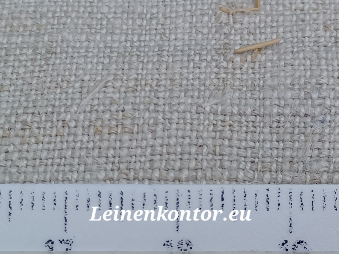 26.75 (9m x 0,68m x 0,68mm, 2260gr) Leinen Landhaus Leinenstoff Leinenballen
