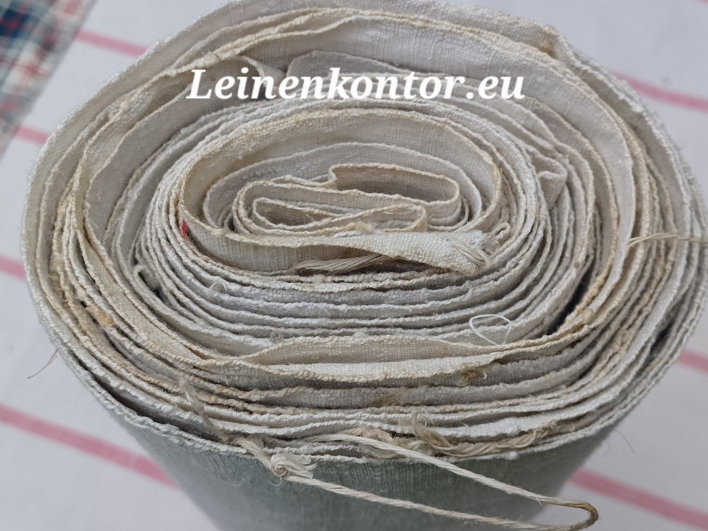 26.44 (6,5m x 0,68m x 0,55mm, 1300gr) Leinen Landhaus Leinenstoff Leinenballen