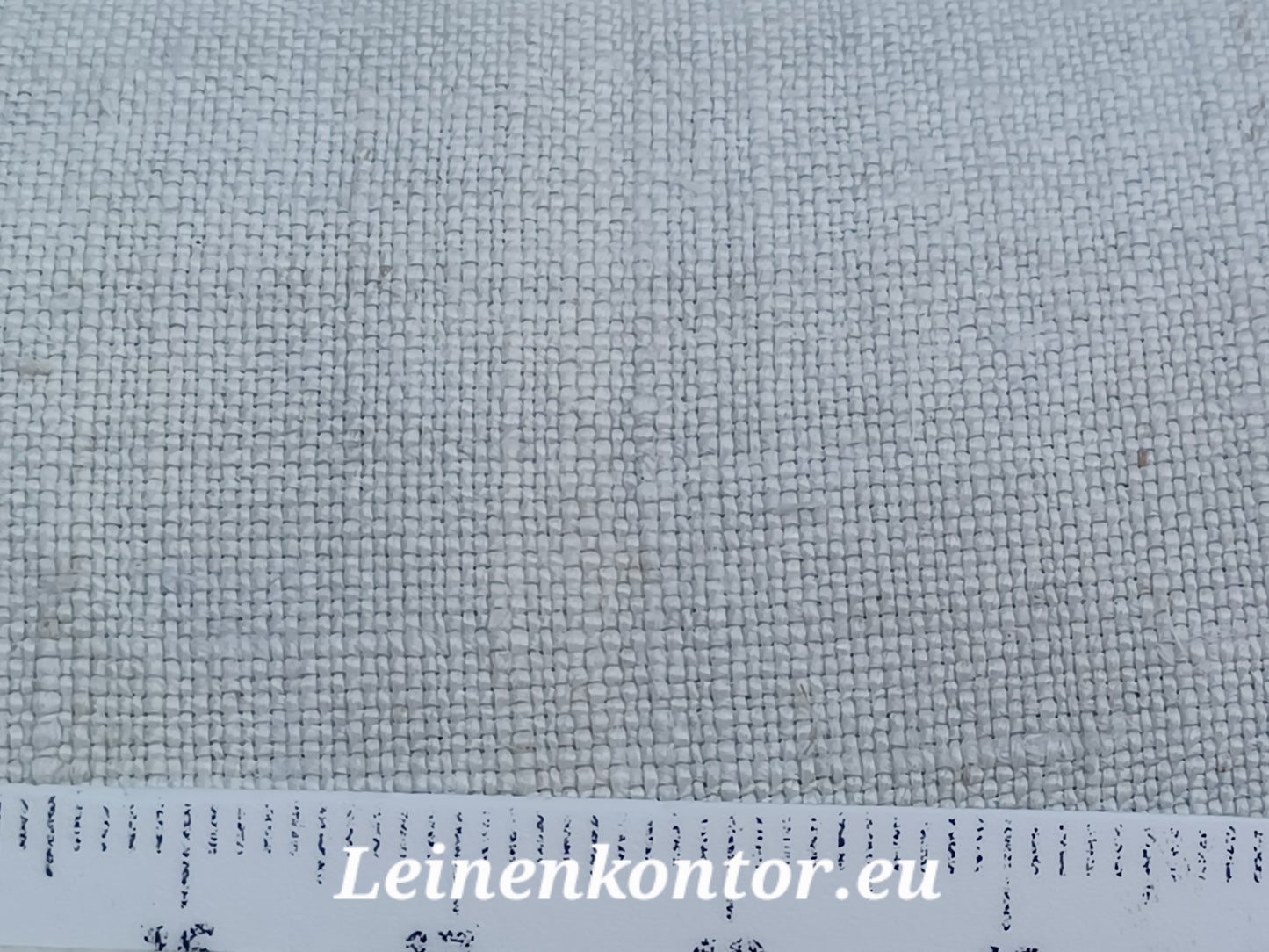 26.82 (8,5m x 0,67m x 0,6mm, 1870gr) Leinen Landhaus Leinenstoff Leinenballen