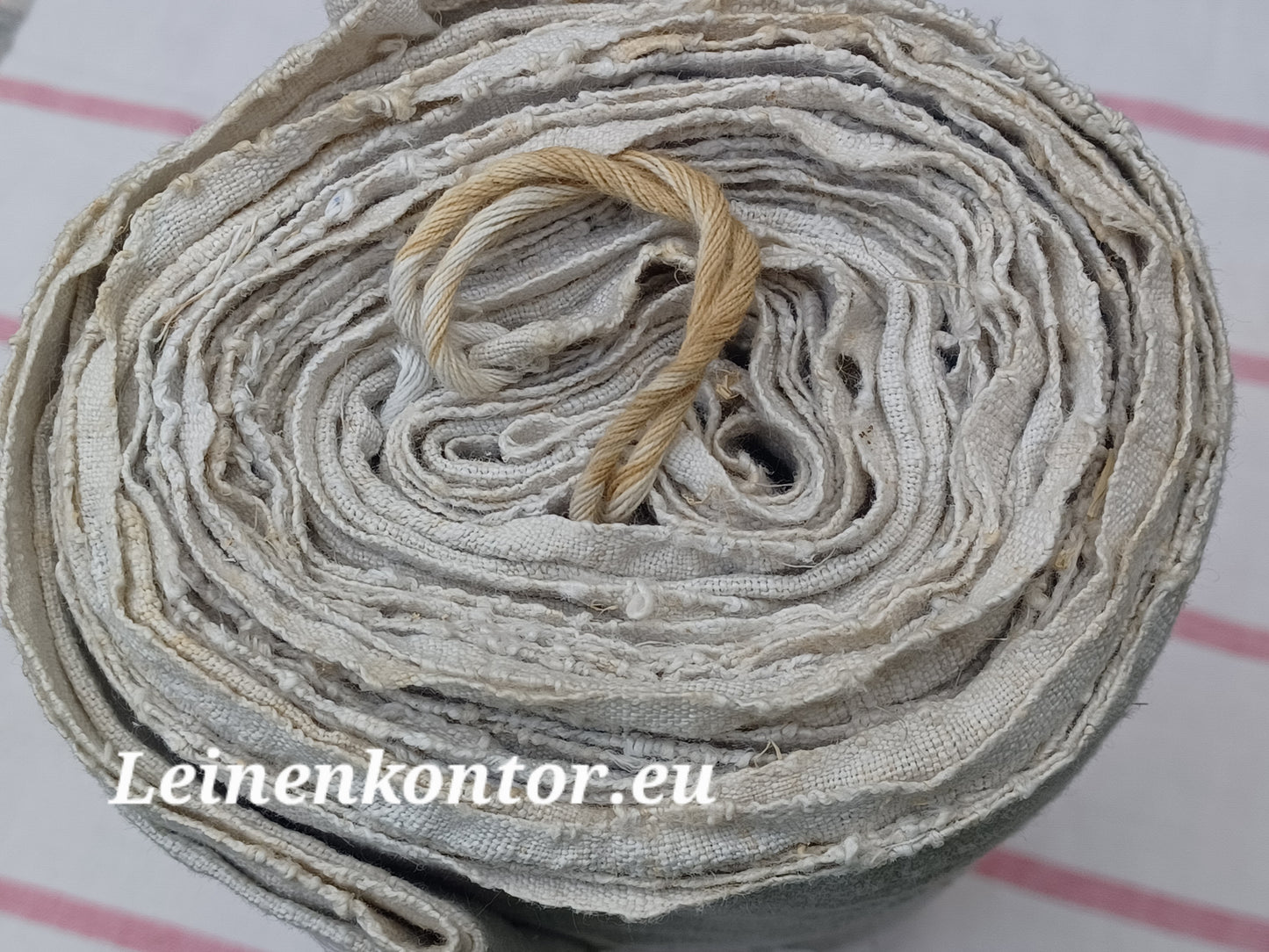 26.40 (6,5m x 0,66m x 0,55mm, 1370gr) Leinen Landhaus Leinenstoff Leinenballen