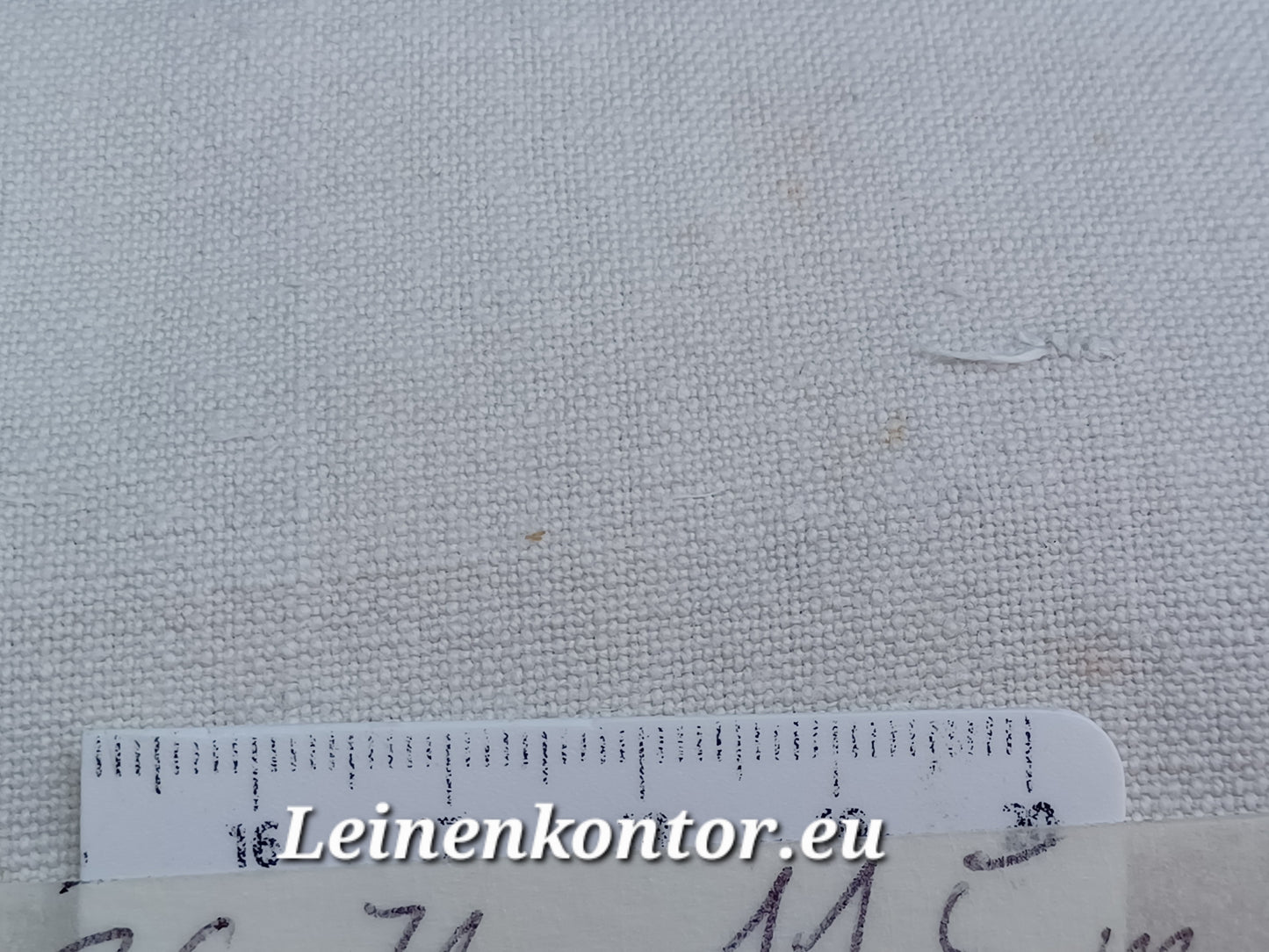 26.71 (11,5m x 0,70m x 0,6mm, 2600gr) Leinen Landhaus Leinenstoff Leinenballen