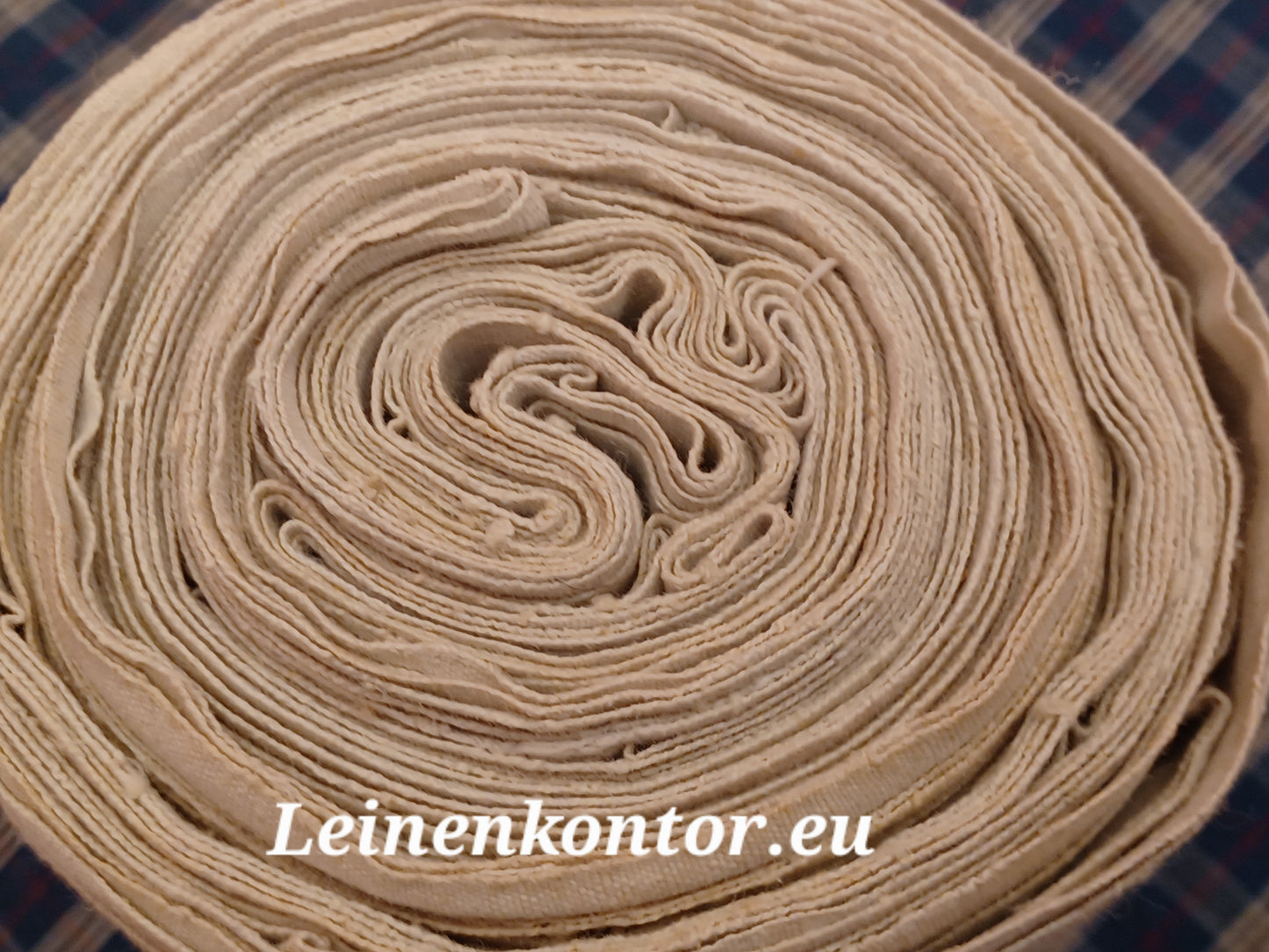 25.10 (8,7m x 0,69m x 0,55mm) Leinen Landhaus Leinenstoff Leinenballen