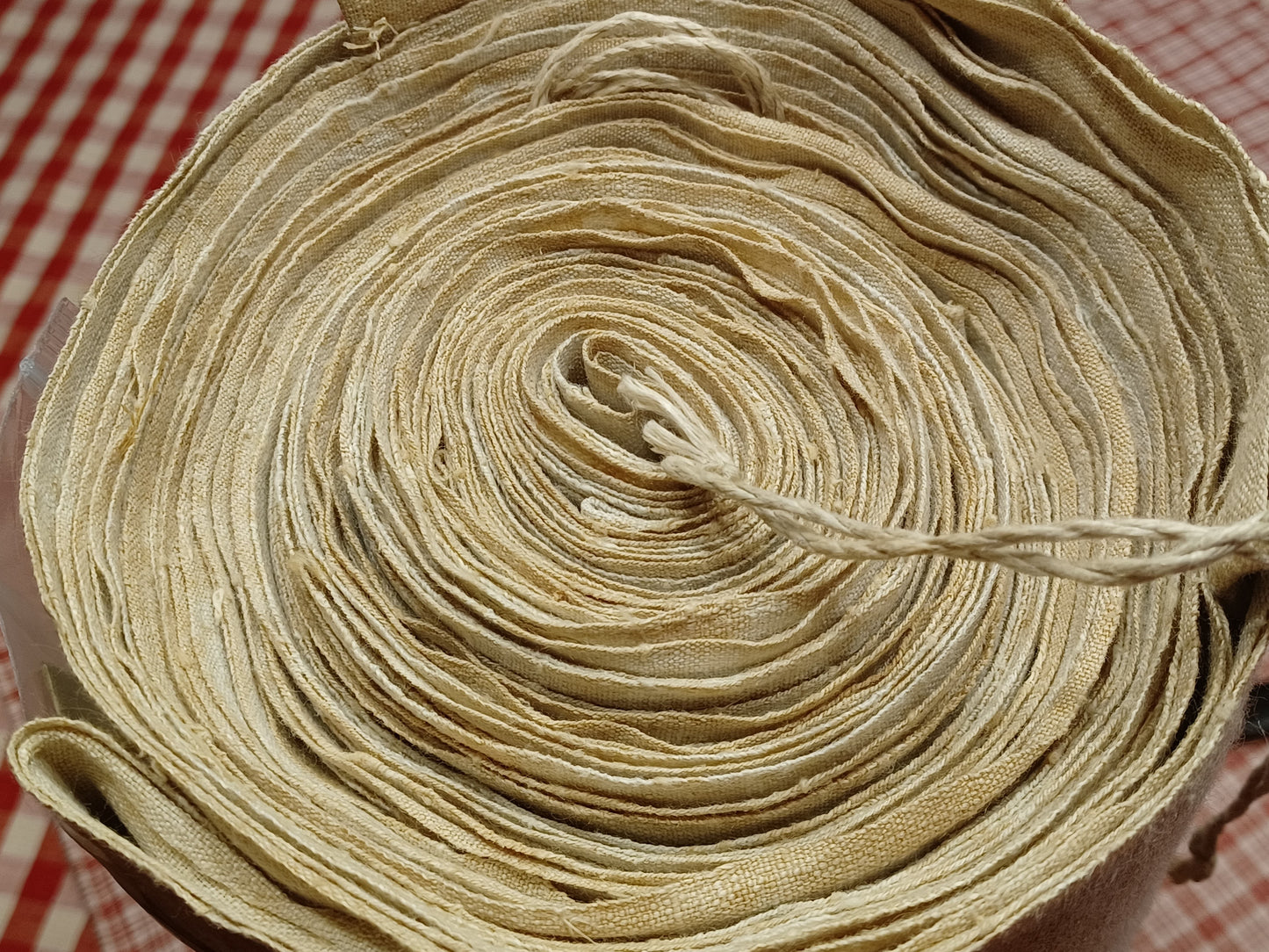 18.36 (14m x 0,72m x 0,60mm) Altes Bauern Leinen Landhaus Leinenstoff Leinenballen