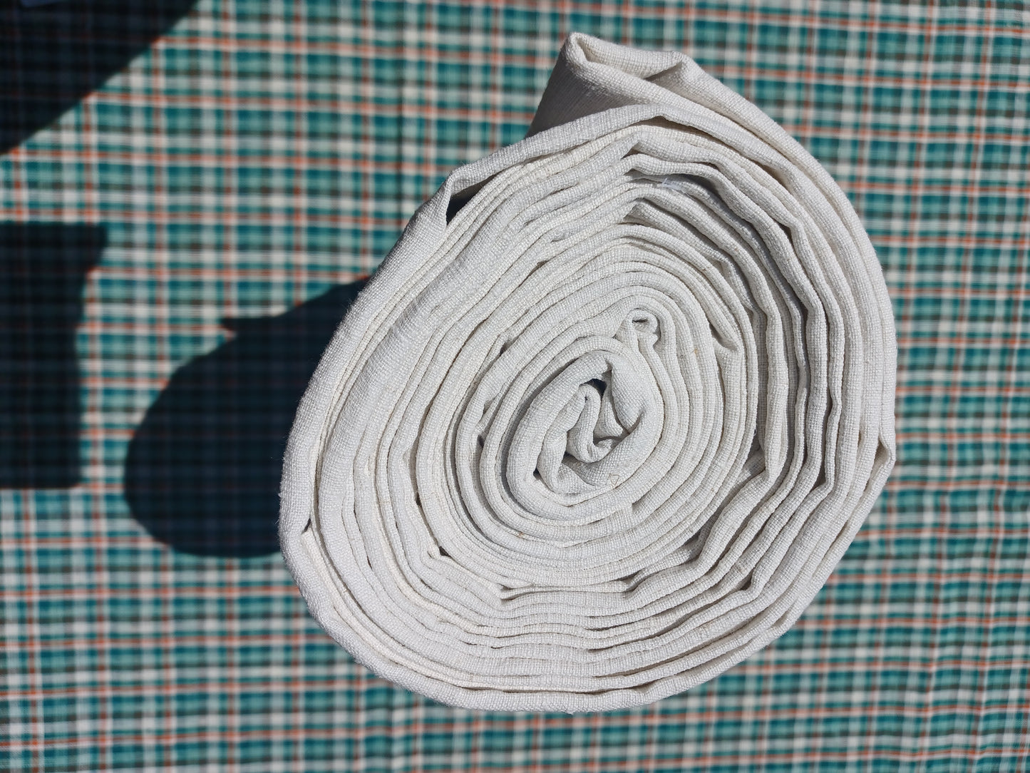 19.54 (10,5m x 0,64m x 0,54mm) Altes Bauern Leinen Landhaus Leinenstoff Leinenballen