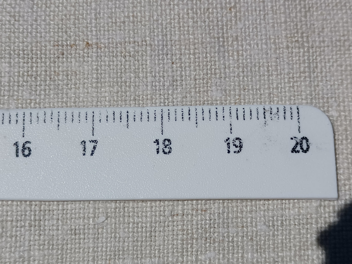 19.60 (9m x 0,63m x 0,55mm) Altes Bauern Leinen Landhaus Leinenstoff Leinenballen