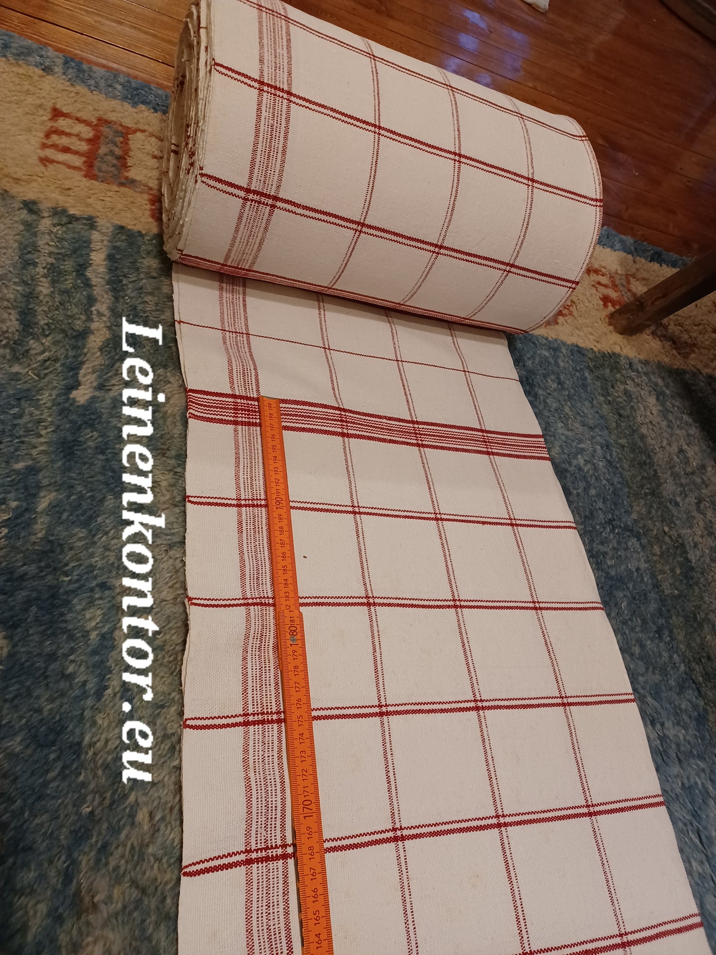 22.59 (23,2m x 0,68m x 0,65mm) Leinenballen kariert Vintage-Leinen Landhaus Leinenstoff Bauernleinen