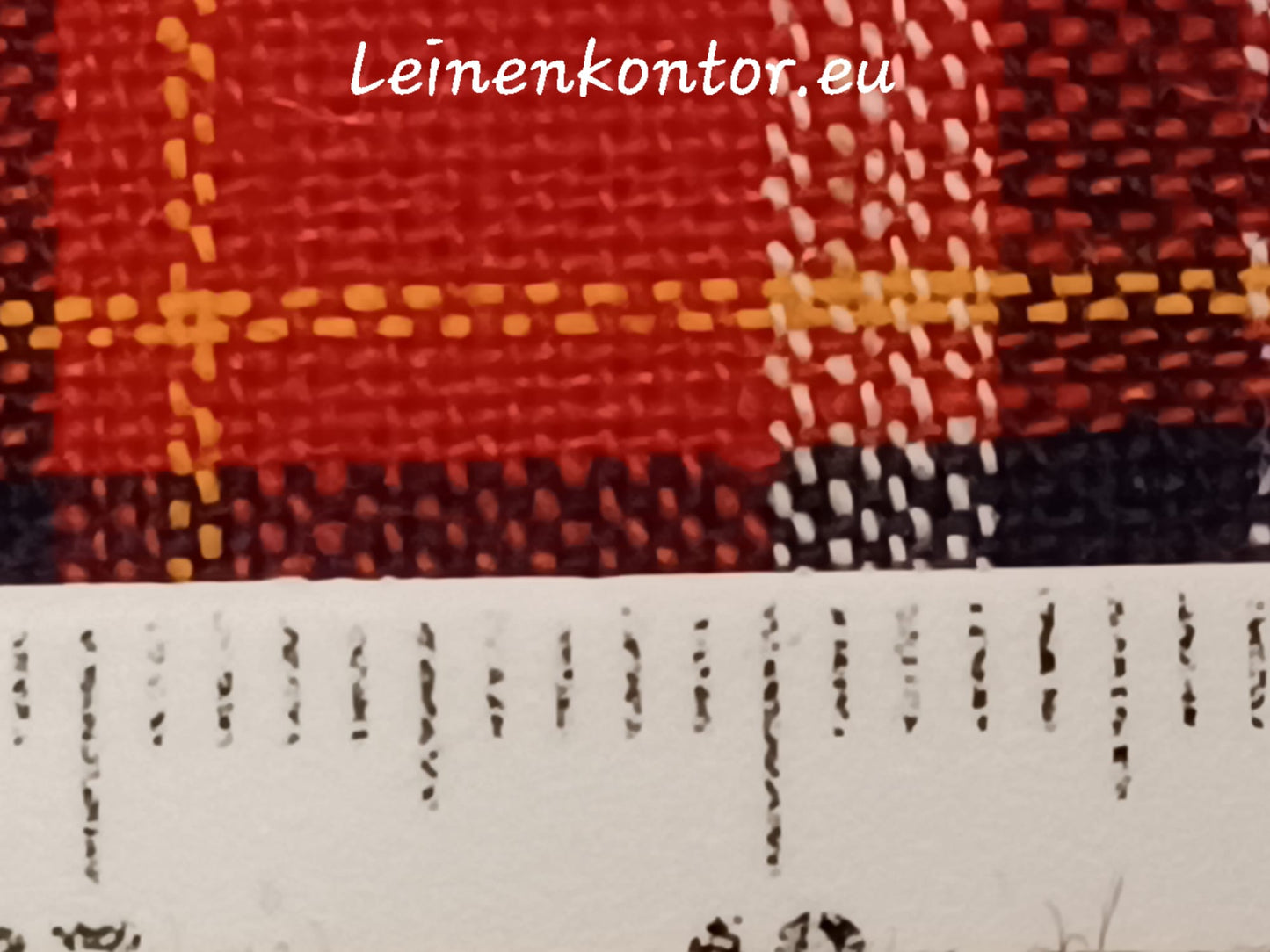 22.05 (3,7m x 1,10m x 0,4mm) Leinenballen kariert Vintage-Leinen Landhaus Leinenstoff Bauernleinen
