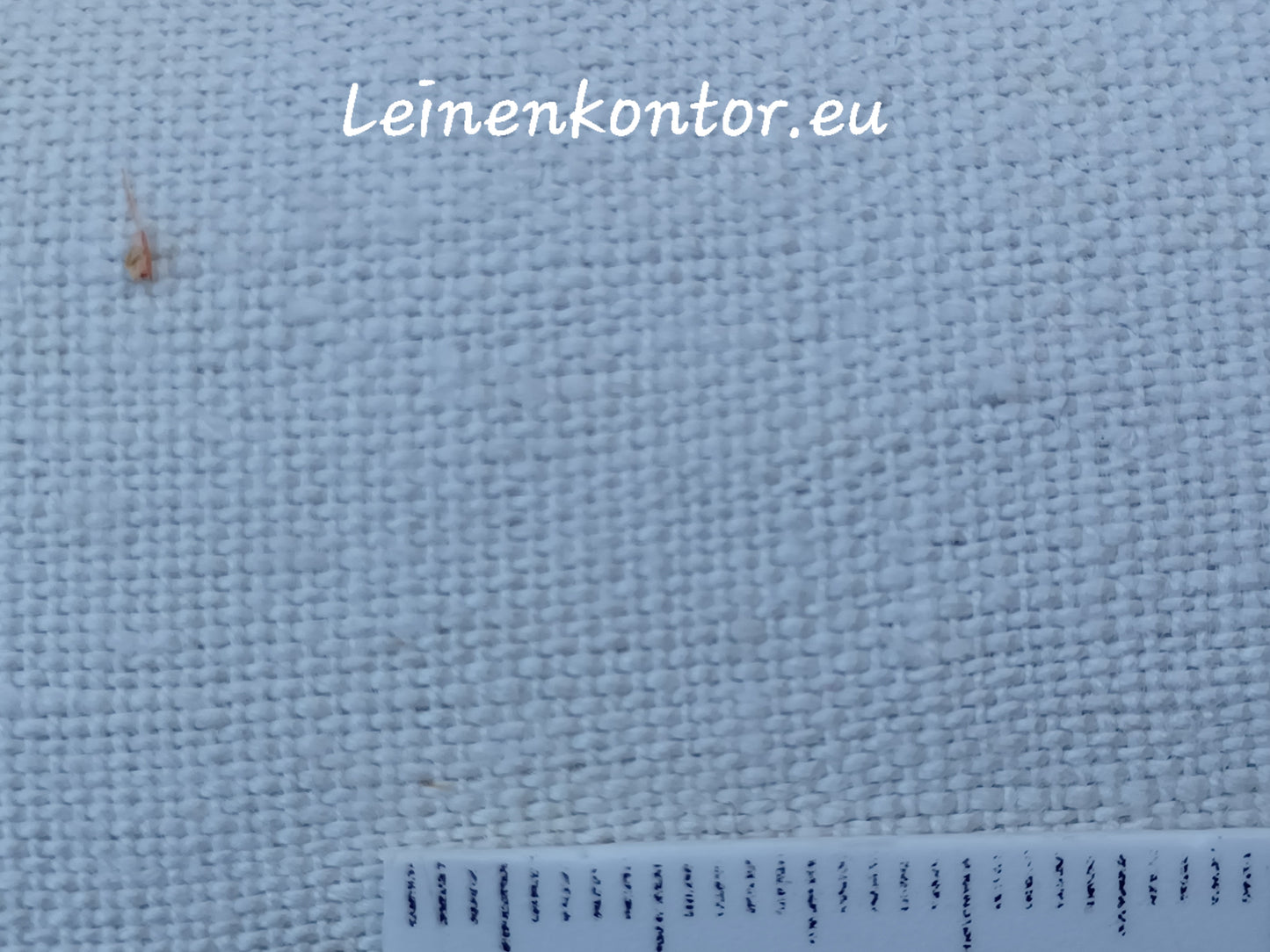Leinenballen mit Millimeterskala 13 Fäden auf ein cm.