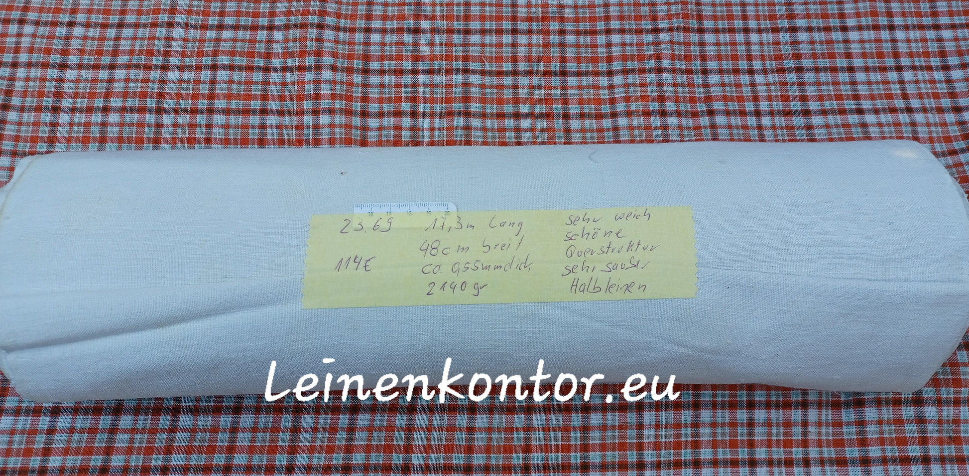 Leinenballen in Vollansicht und Etikett (Beschreibung)
