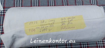 Leinenballen in Vollansicht mit Etikett (Beschreibung)
