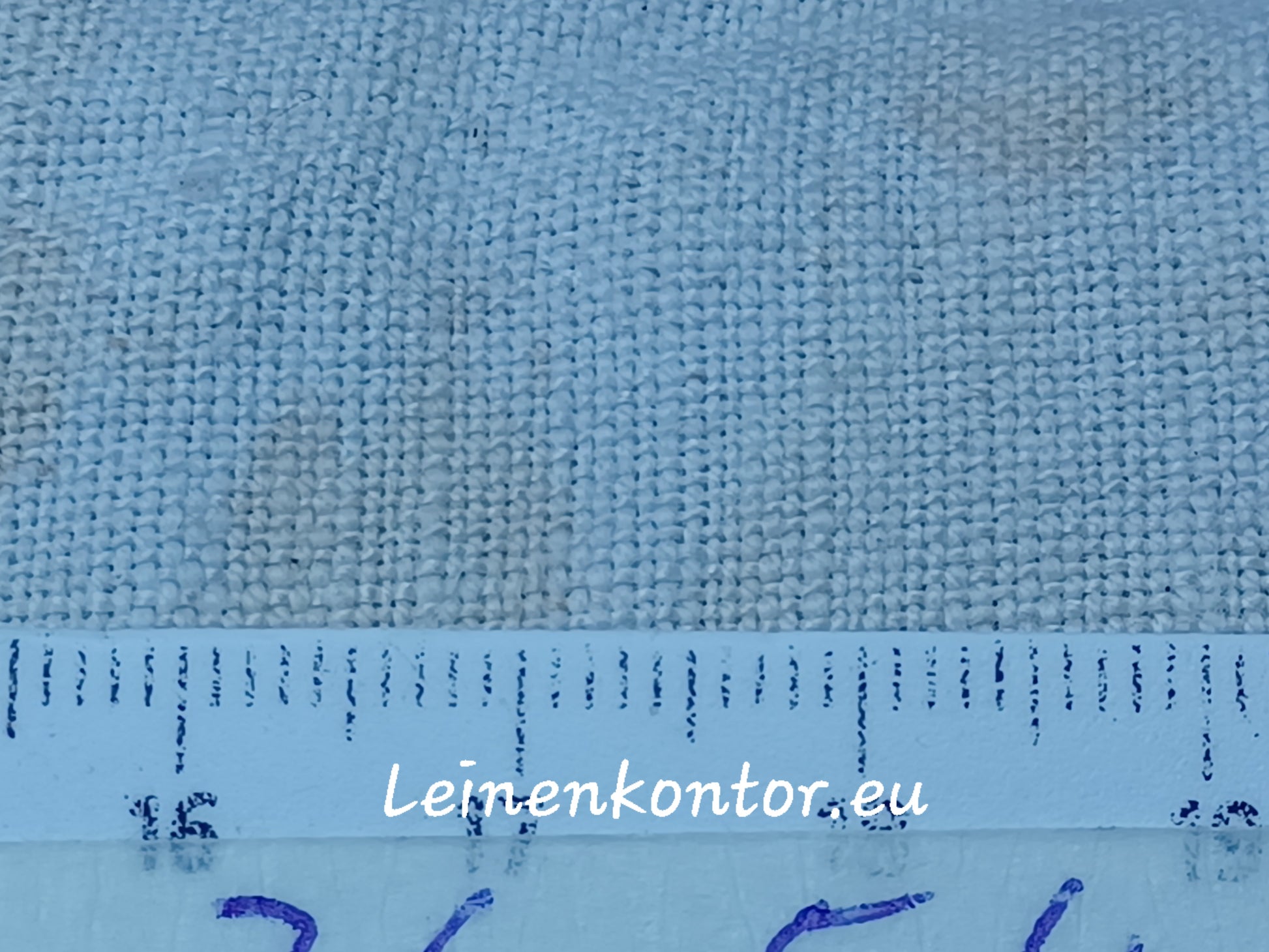 Leinenballen Textur mit Millimetermaß
