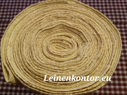 Leinenballen_gerollte_Seite