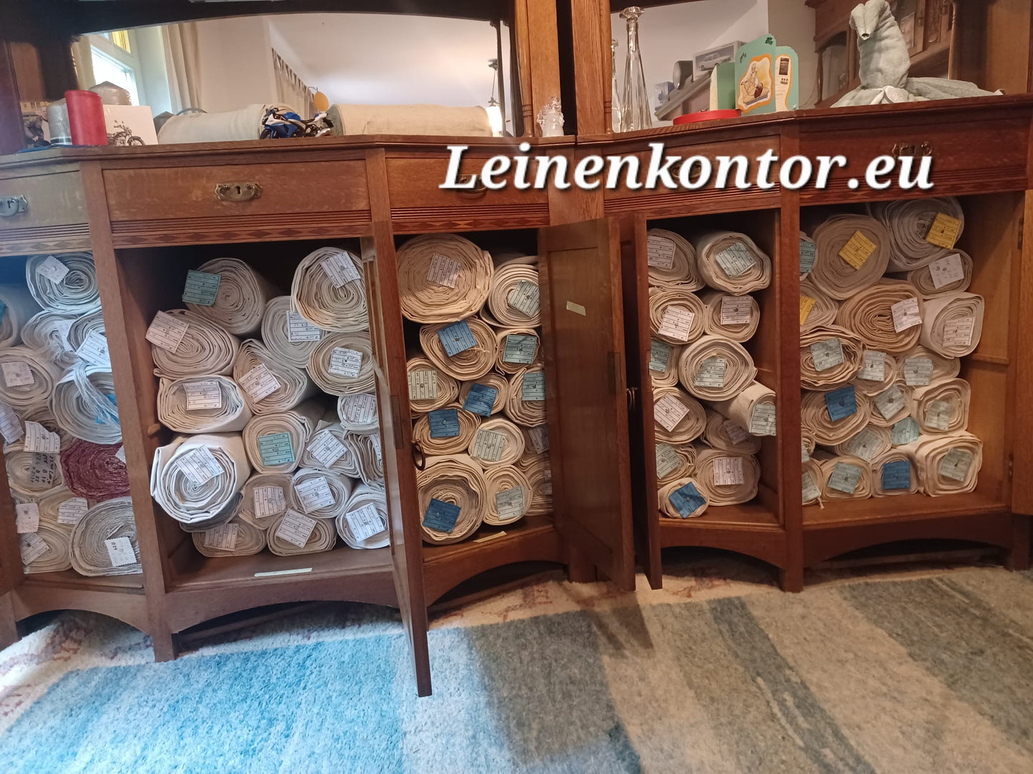 Leinenballen im Schrank