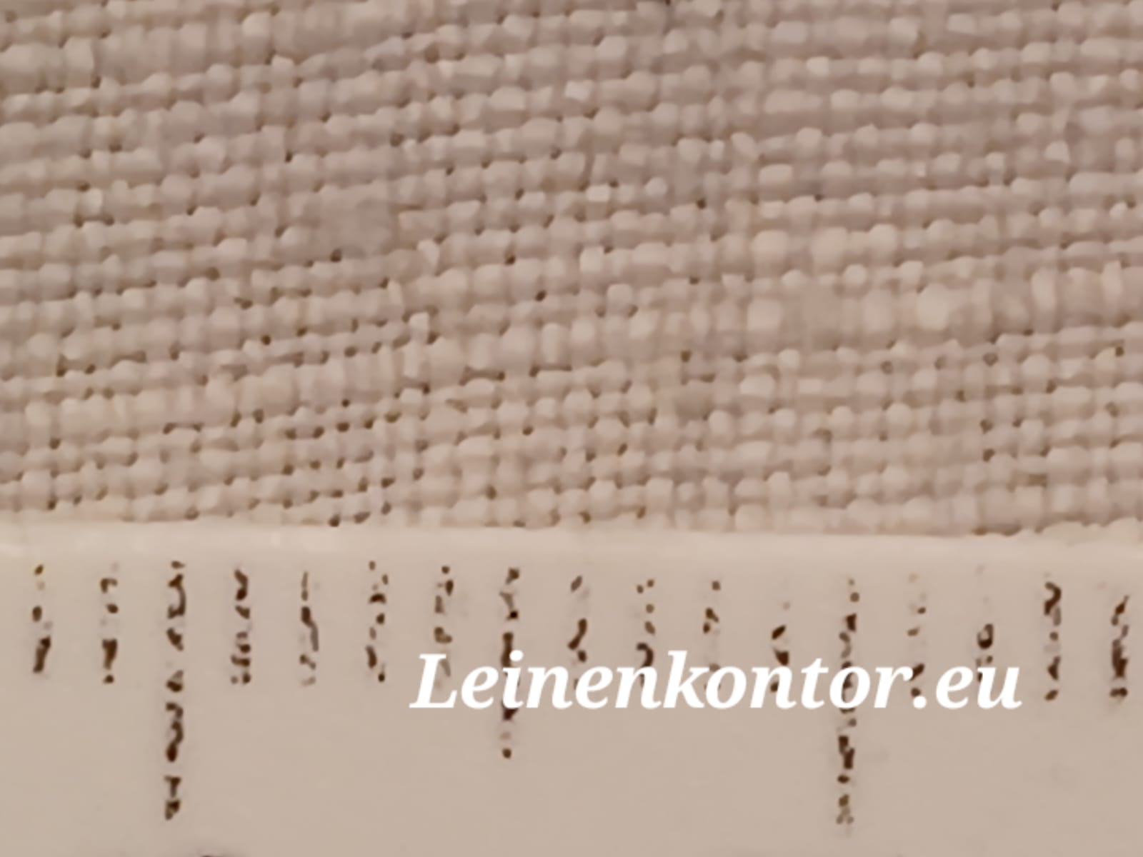 Leinenballen mit Millimeterskala 22 Fäden auf ein cm.