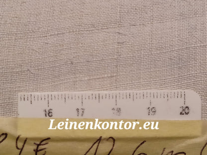 Leinenballen mit Millimeterskala 