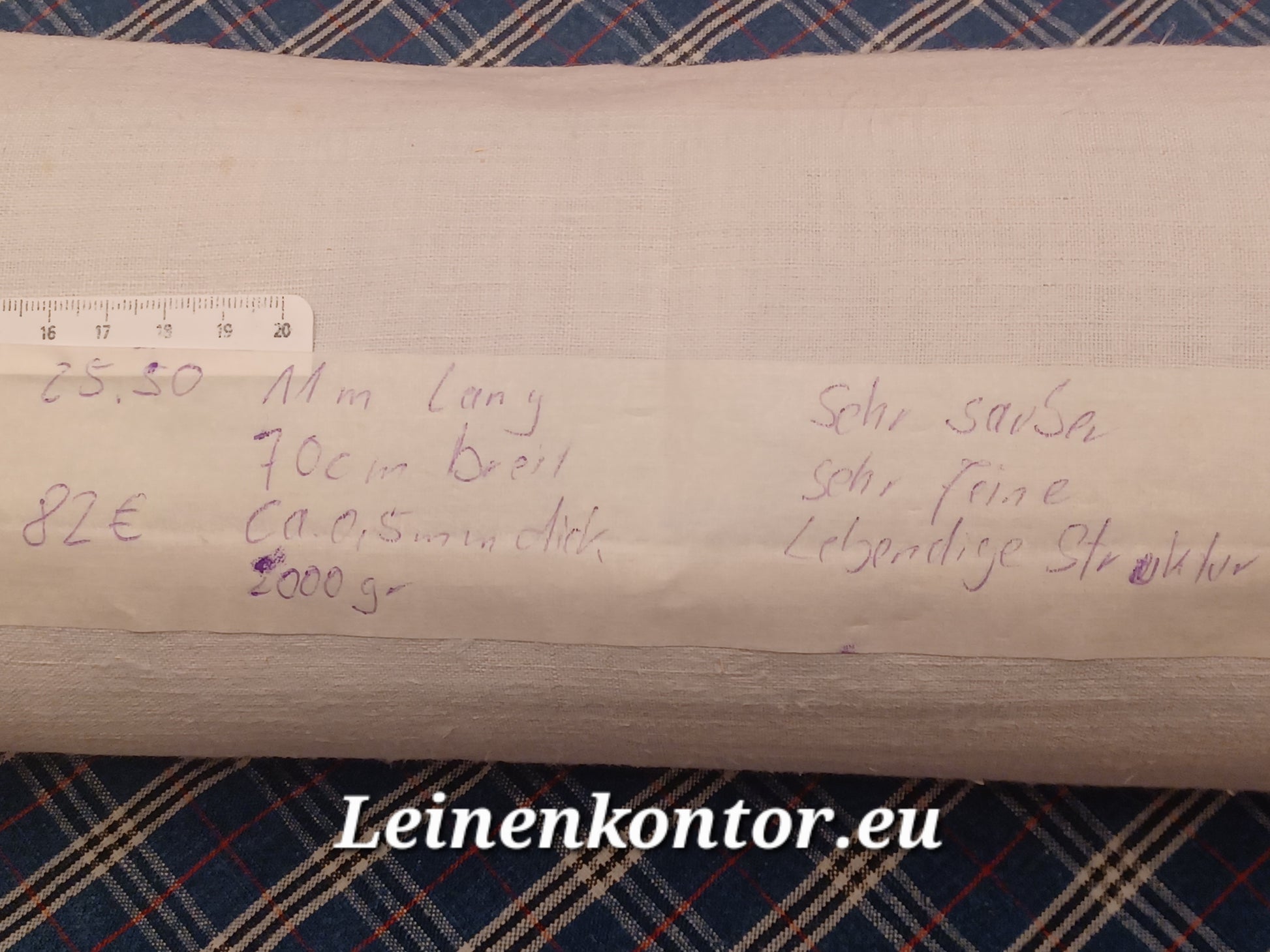 Leinenballen mit Etikett (Beschreibung)