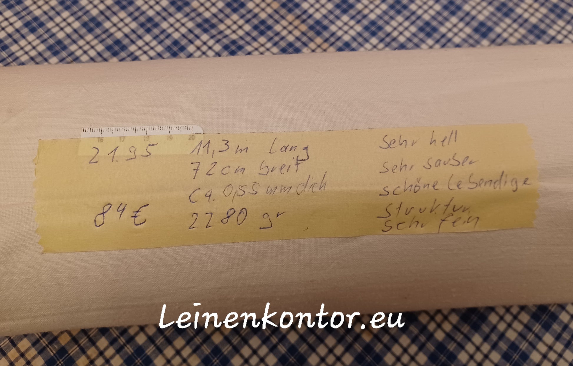 Leinenballen mit Etikett (Beschreibung)