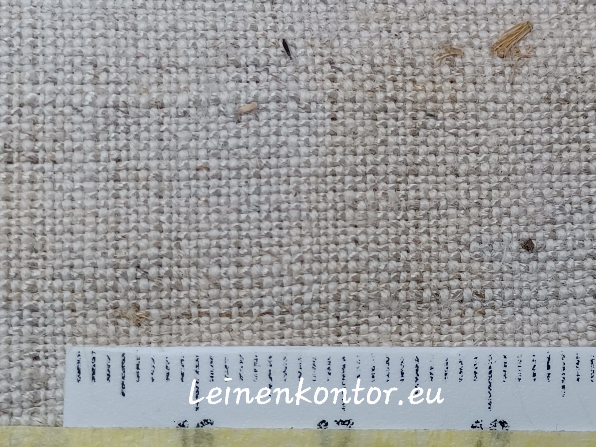 Leinenballen mit Millimeterskala 14 Fäden auf ein cm.