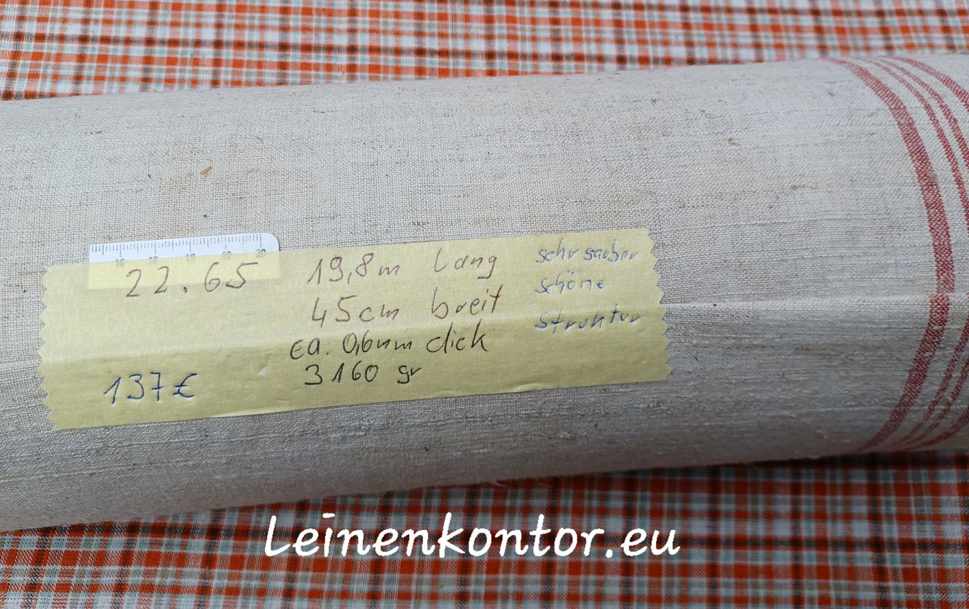 Leinenballen mit Etikett (Beschreibung)