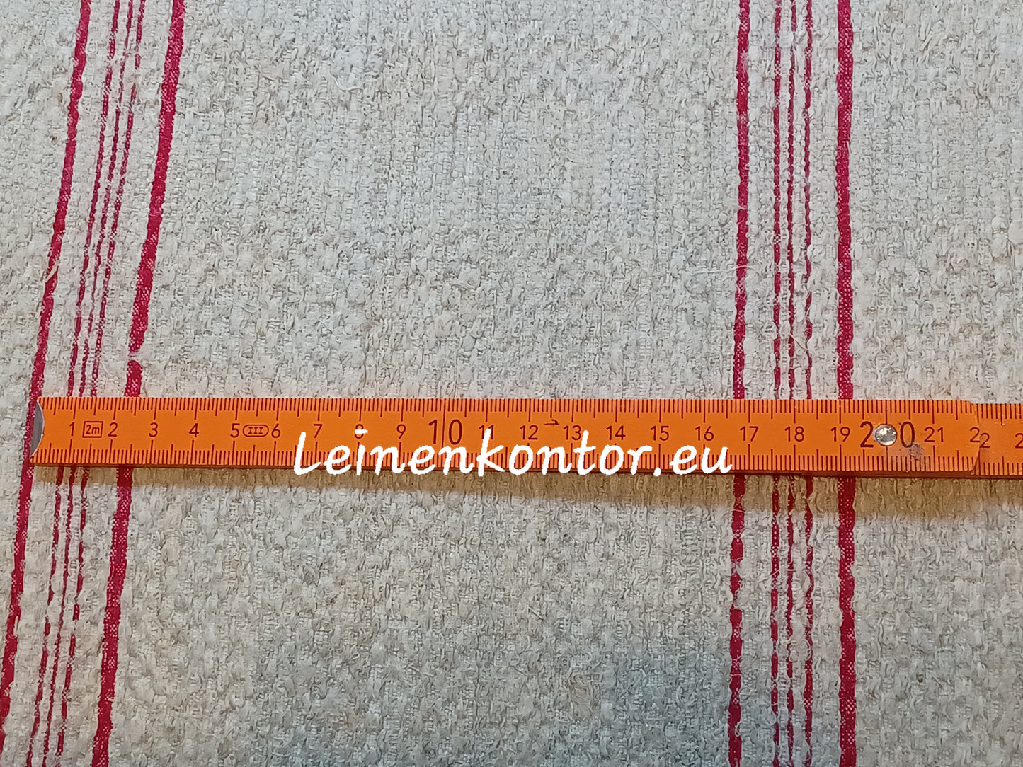 Leinenballen mit roten Streifen Handtuchleinen