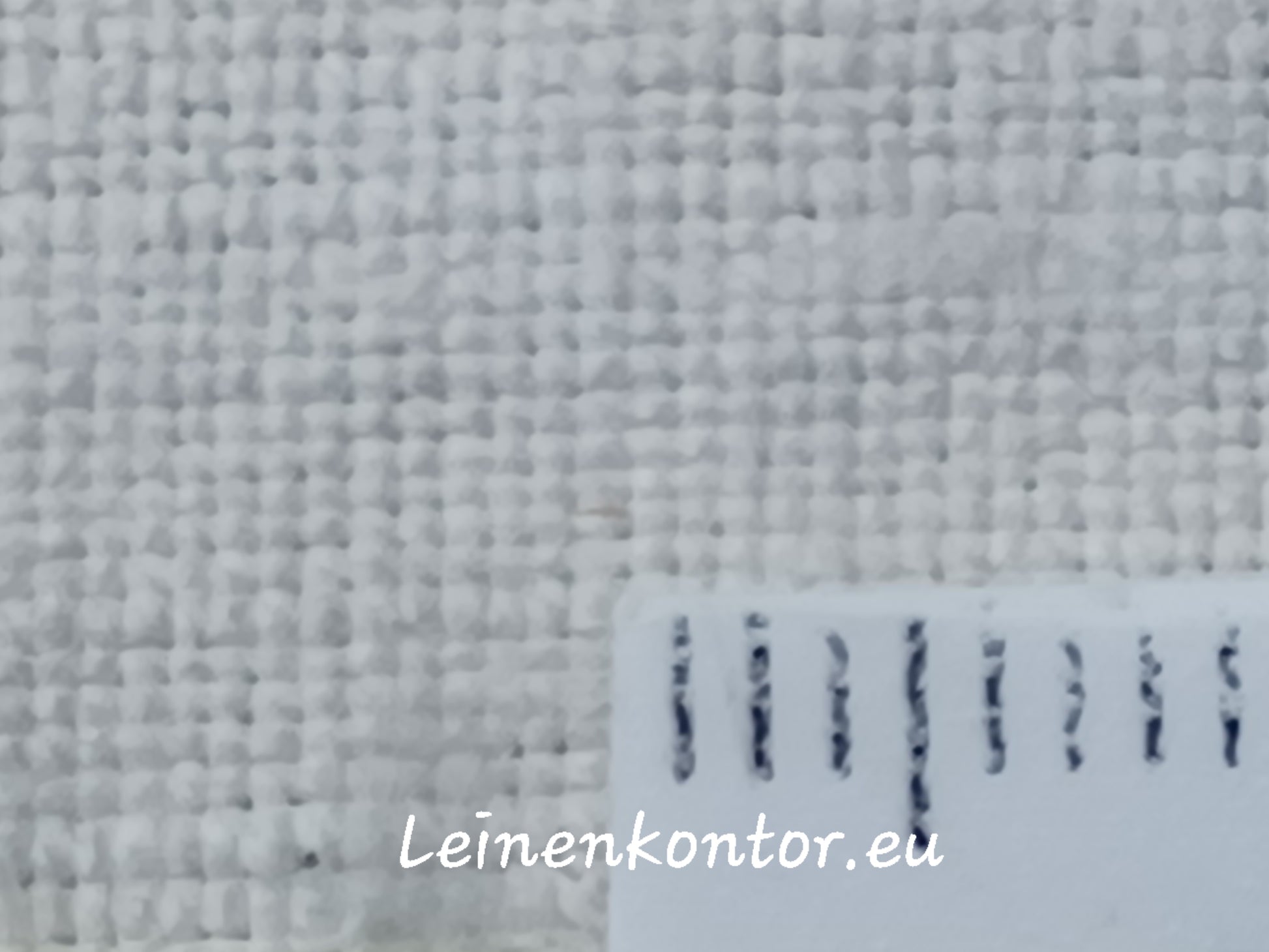 Leinenballen mit Millimeterskala 