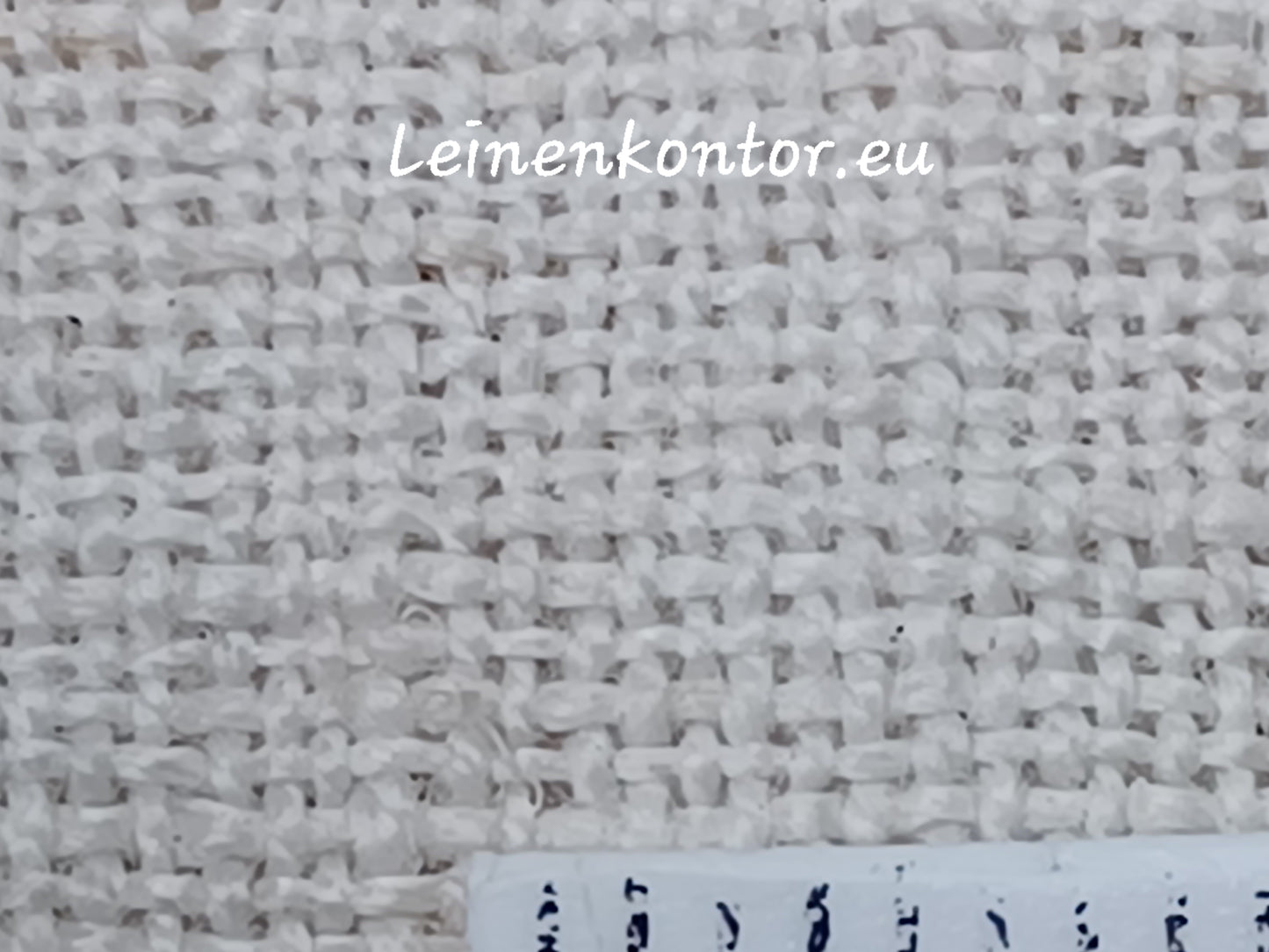 Leinenballen mit Millimeterscala 