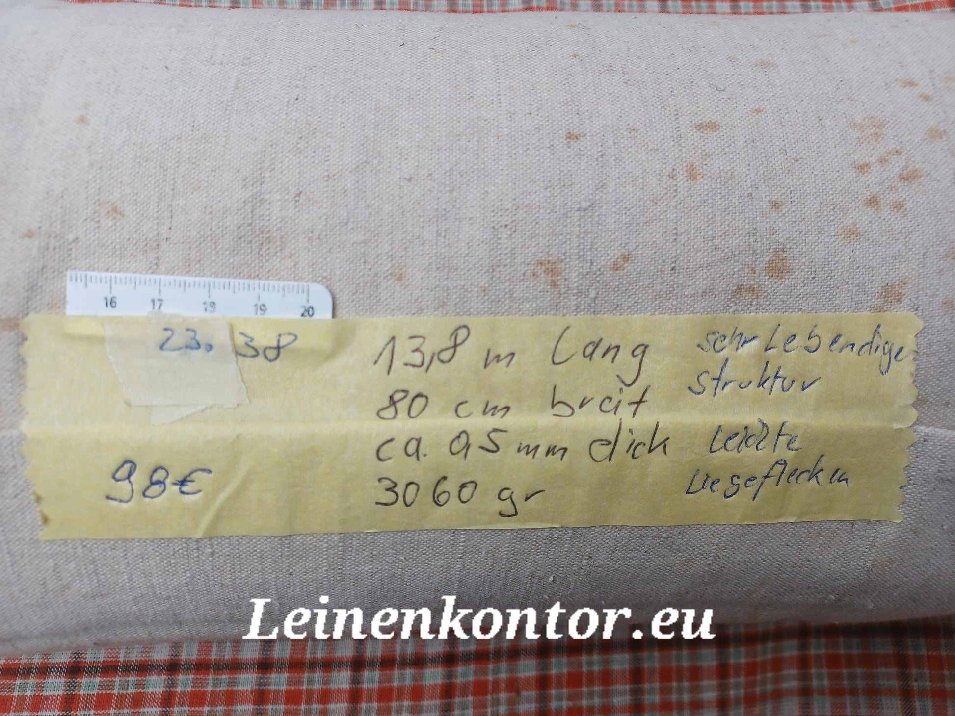 Leinenballen mit Etikett (Beschreibung)