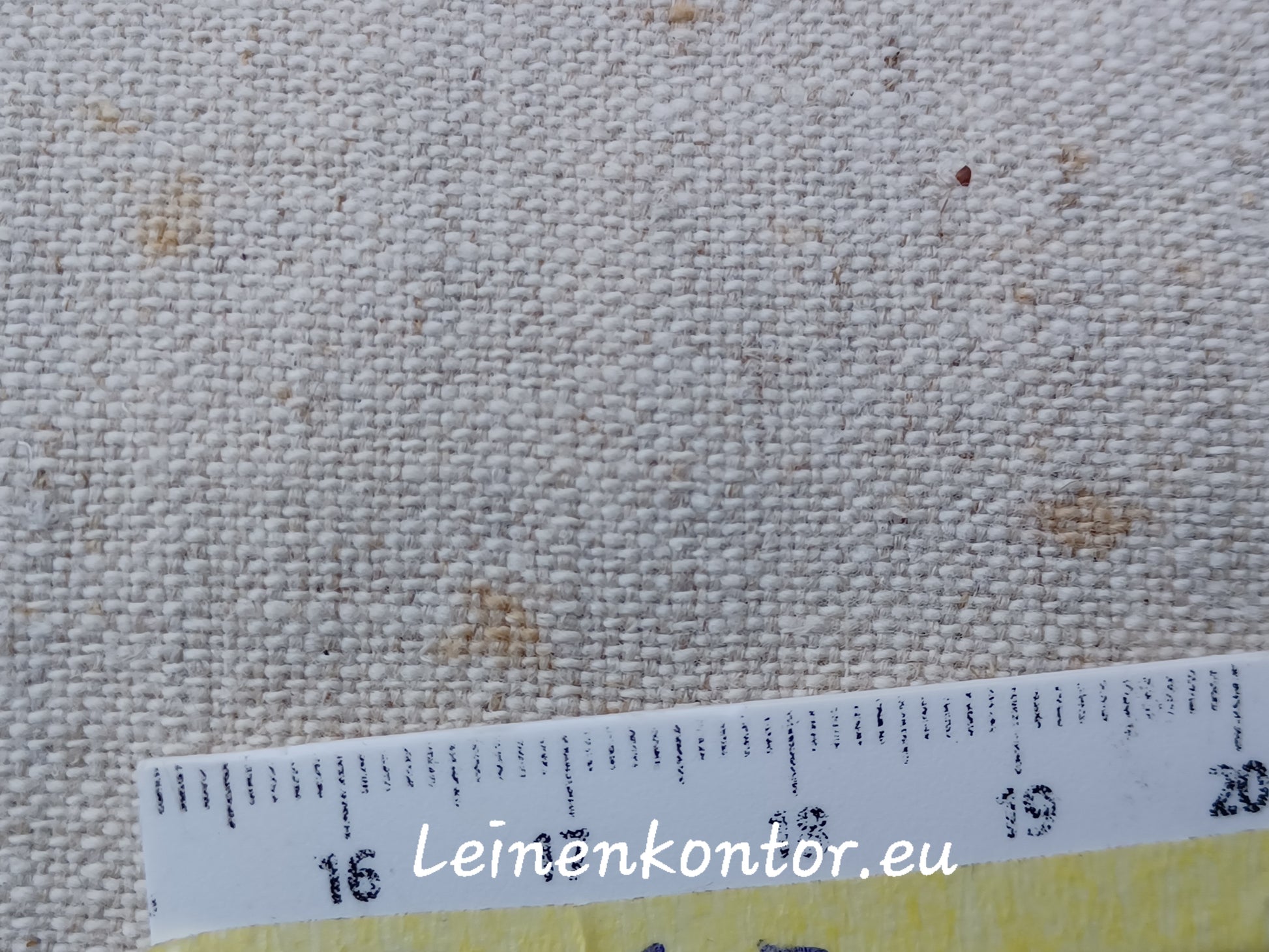 Leinenballen mit Millimeterskala 