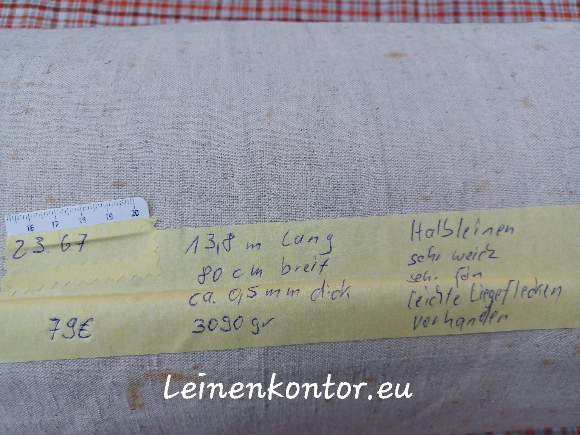 Leinenballen mit Etikett (Beschreibung)