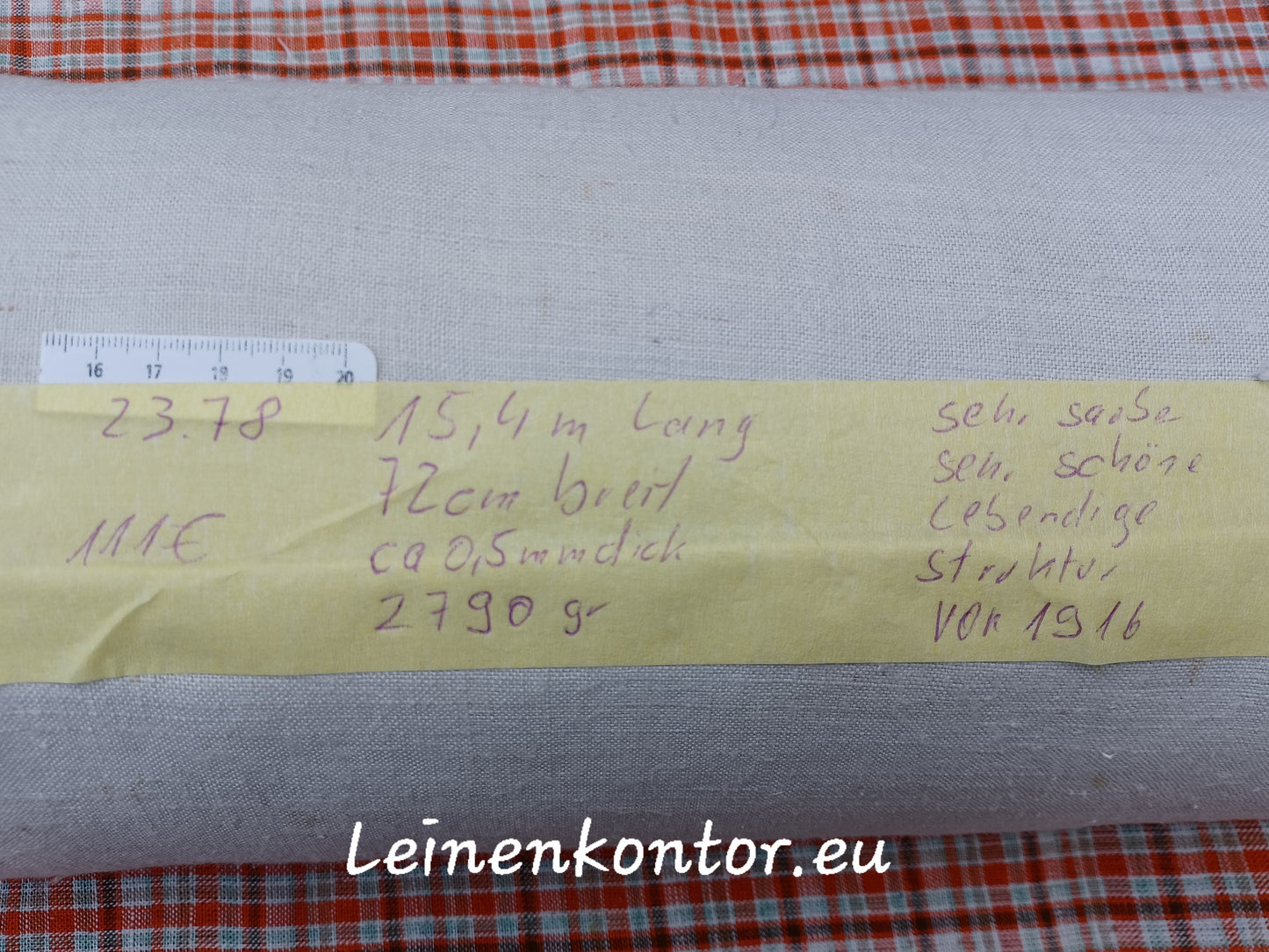Leinenballen mit Etikett (Beschreibung)