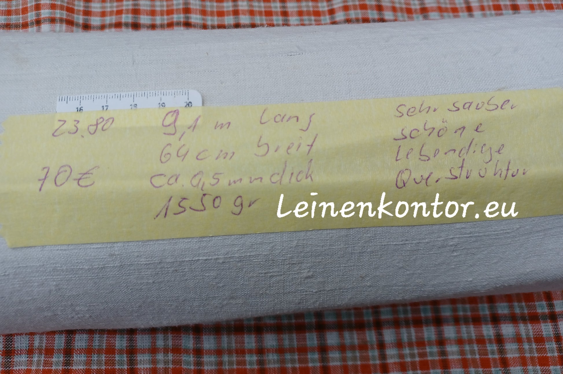 Leinenballen mit Etikett (Beschreibung)