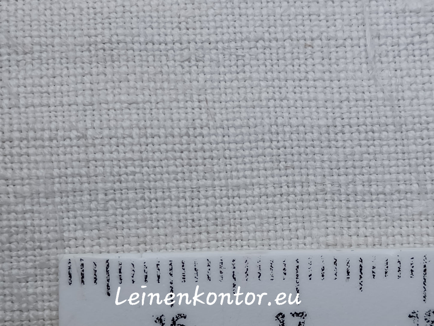 Leinenballen mit Millimeterskala 