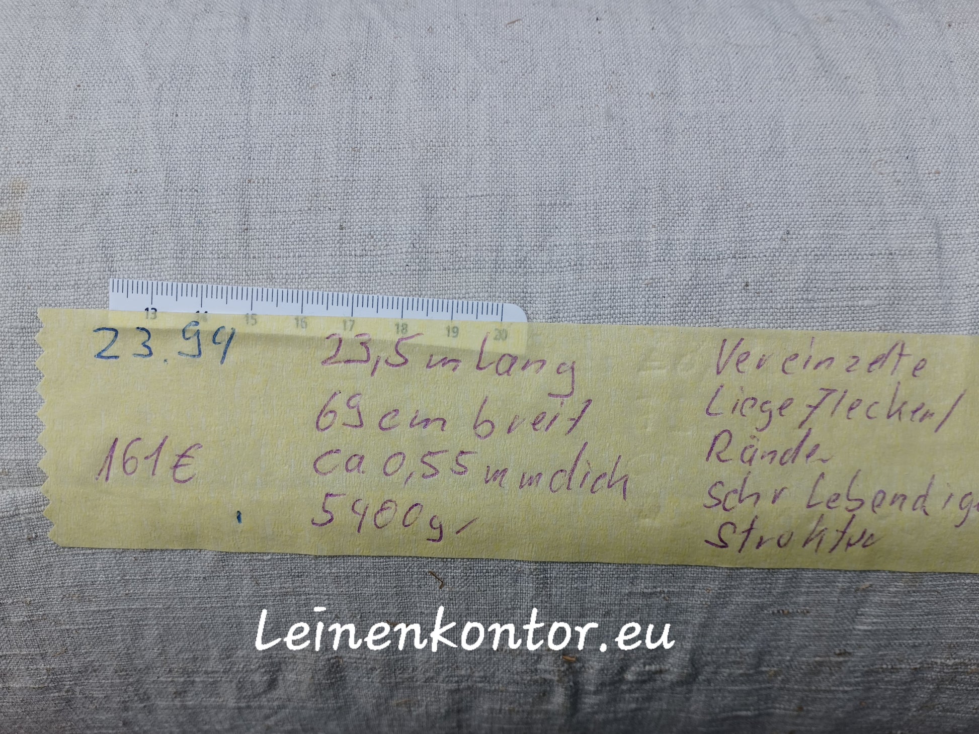 Leinenballen mit Etikett (Beschreibung)