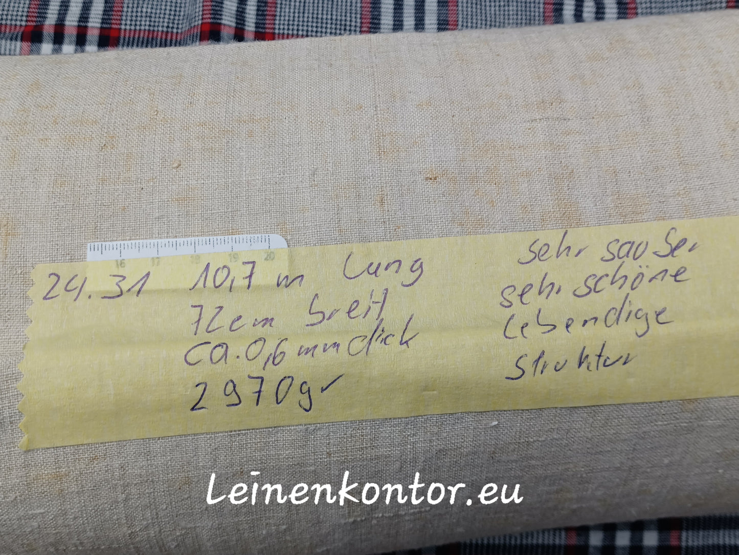 Leinenballen mit Etikett (Beschreibung)