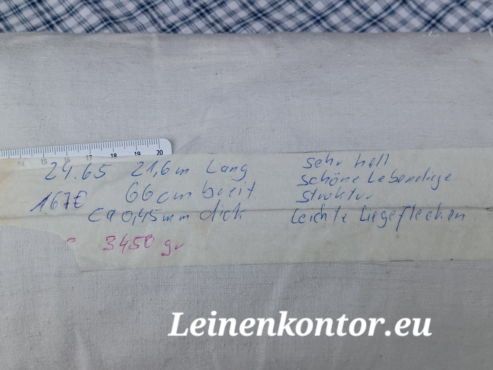 Leinenballen mit Etikett (Beschreibung)