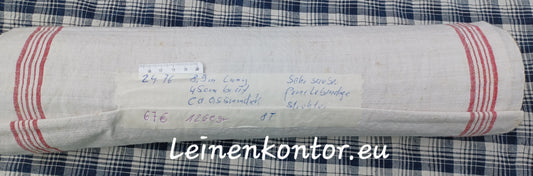 Leinenballen, Handtuchleinen mit roten Randstreifen in Vollansicht