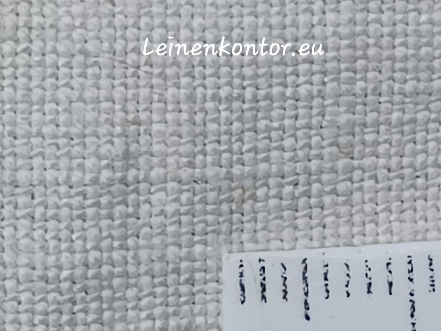 Leinenballen mit Millimeterskala 