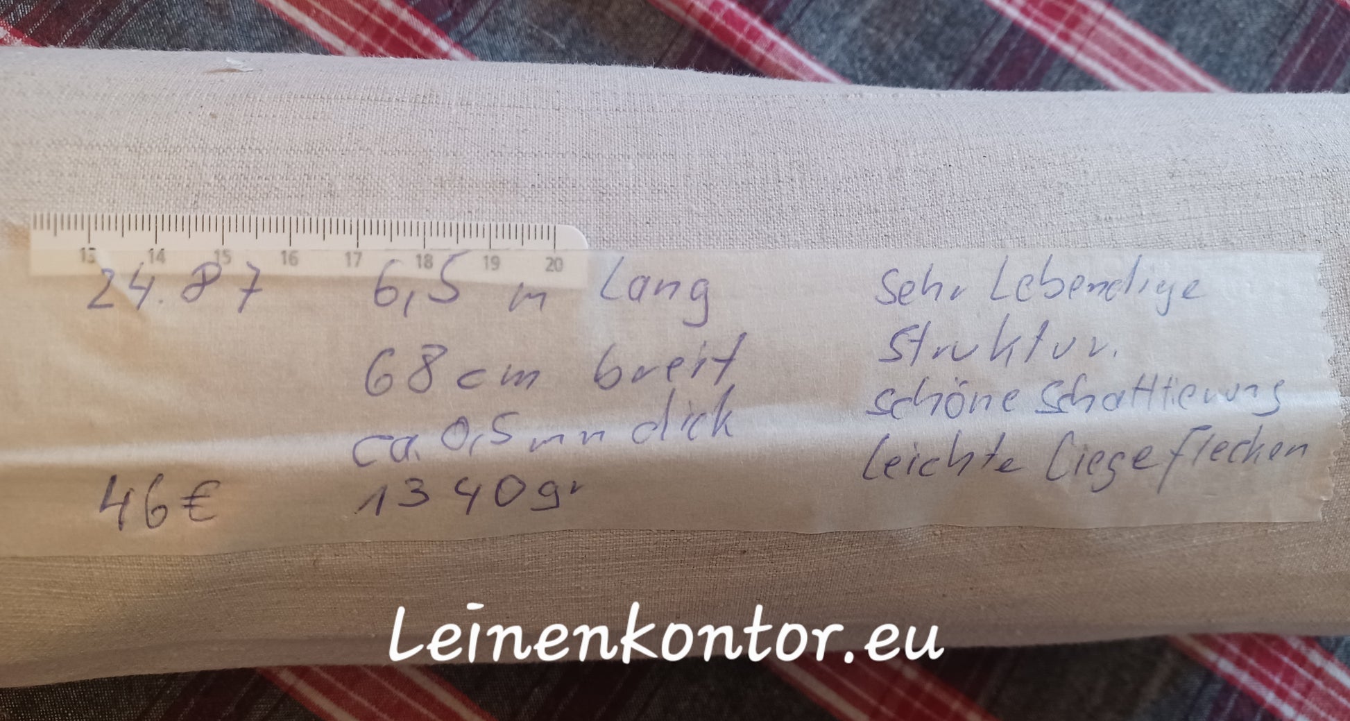 Leinenballen mit Etikett (Beschreibung)