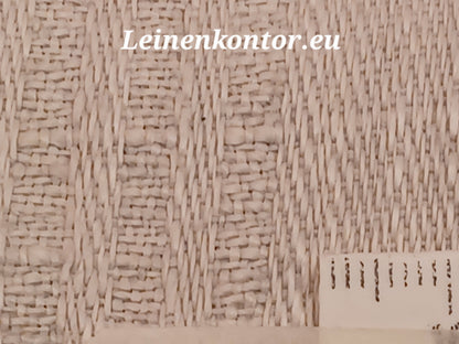 Halbleinenballen mit Millimeterskala 